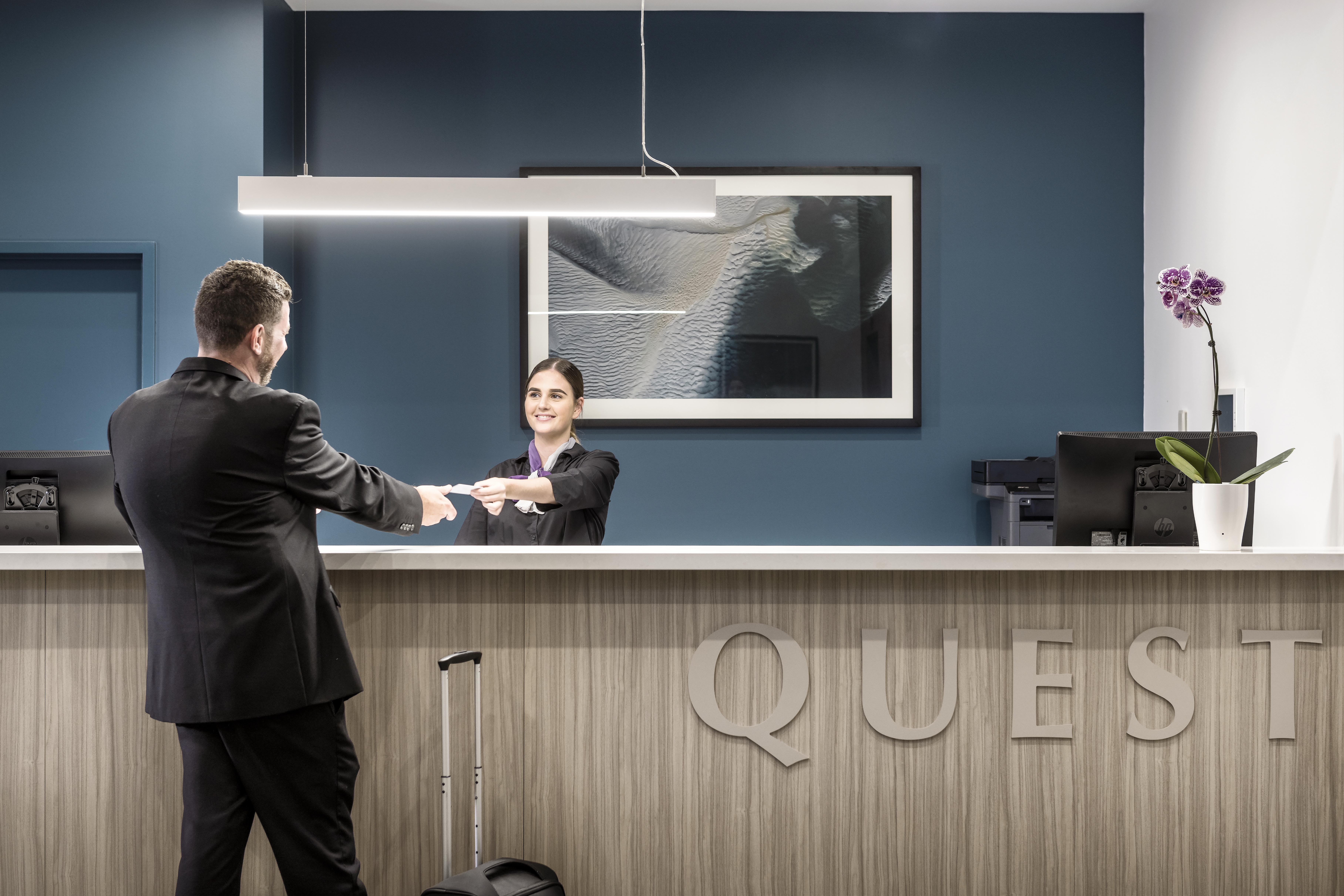 Апарт отель Quest Midland Экстерьер фото